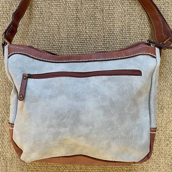 b.ø.c. Born Concept Cross Body Bag - Picture 2 of 3